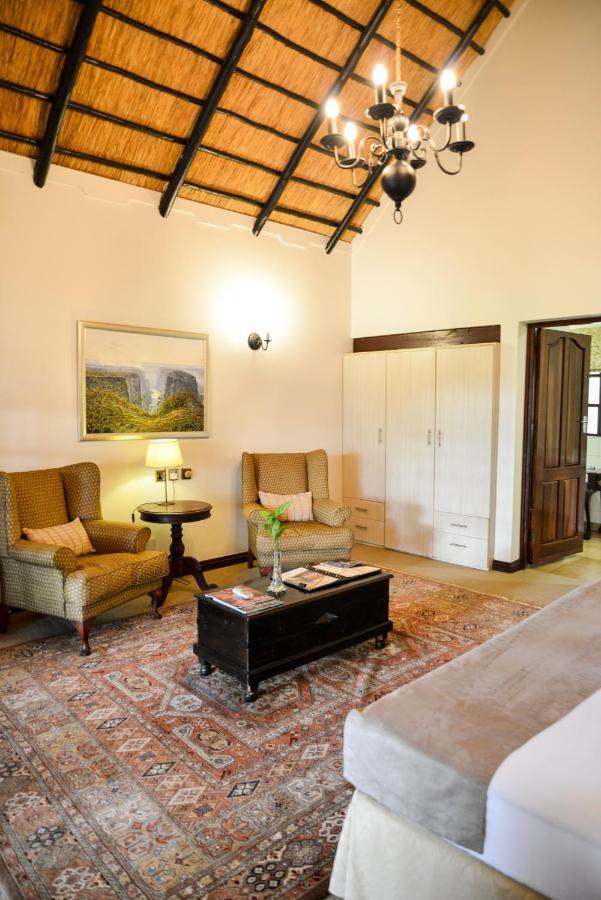 Ursula'S Homestead Victoria Falls Dış mekan fotoğraf